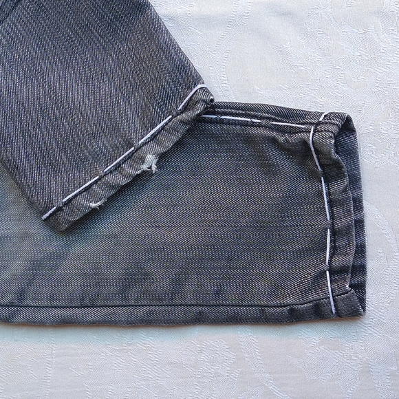 3T: GS115 VINTAGE DENIM: DISTRESSED JEANS - Picture 9 of 9
